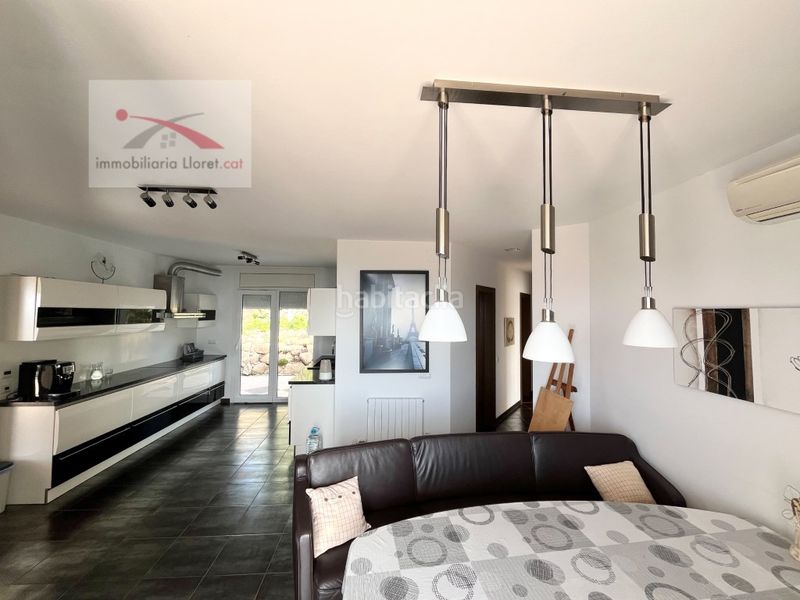 Foto aa7cbe80-75d6-4a6f-b333-d91963110418. Casa amb aparcament a Roca Grossa Lloret de Mar