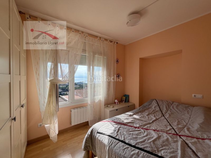 Foto d83d1d3b-f5a3-4d21-a069-4bfb73593f66. Casa amb aparcament a Roca Grossa Lloret de Mar