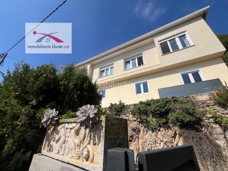 Foto fc47b4c3-3954-4903-827c-f839a51880bd. Alquiler casa vistas al mar!!! preciosa casa en urbanización Roca Grossa!!!! en Lloret de Mar