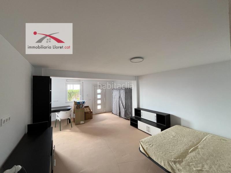 Foto 5107cfb8-6fa4-490e-b8be-db96a9937655. Lloguer casa amb aparcament a Roca Grossa Lloret de Mar