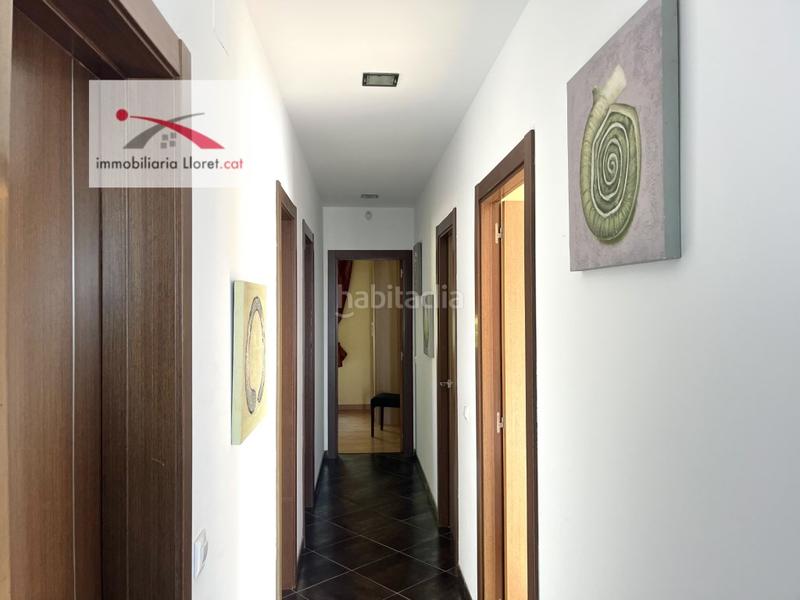 Foto a0c65924-195a-472d-89c3-4ca59717c969. Lloguer casa amb aparcament a Roca Grossa Lloret de Mar