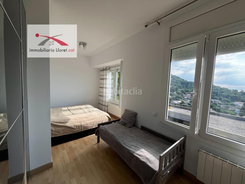 Foto da1b9f07-2029-4e5c-b246-37840afeaed1. Lloguer casa amb aparcament a Roca Grossa Lloret de Mar