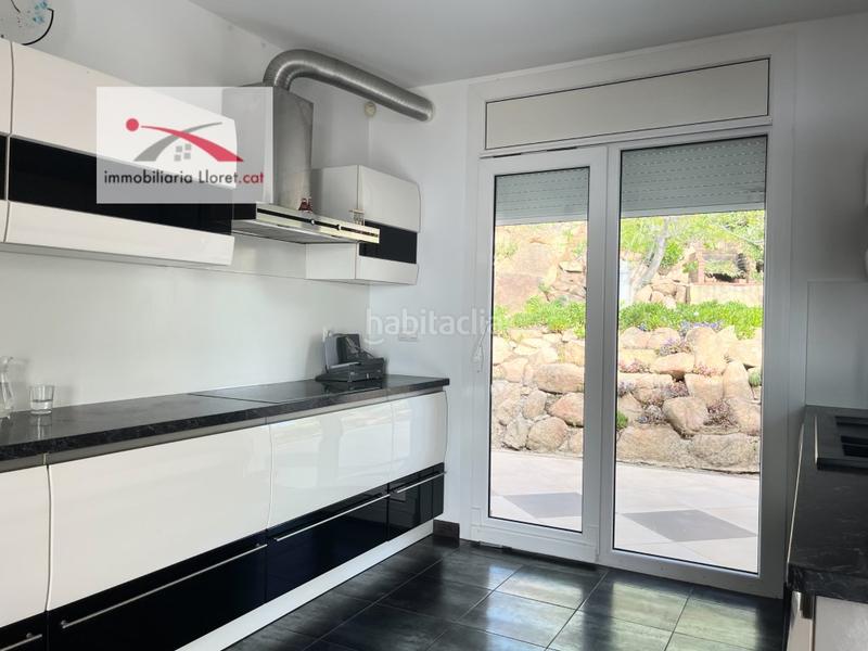 Foto ef257729-c289-43ea-b57d-03d7f0897f39. Location maison avec parking dans Roca Grossa Lloret de Mar