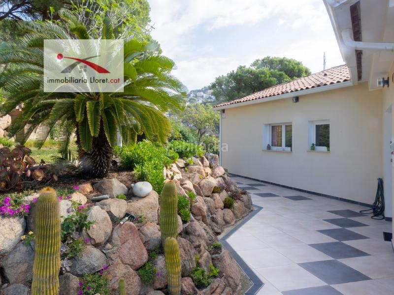 Foto 629b03e1-a4ab-4f2c-b41c-3b7f83bf063b. Rent house with parking in Roca Grossa Lloret de Mar