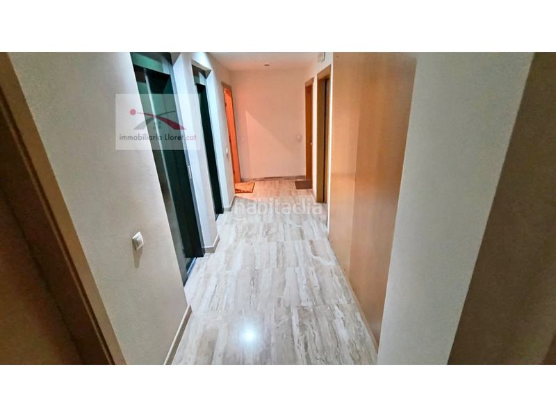 Foto d00b39e2-f712-4349-badf-b4a6a4703bdc. Pis a calle alfons sala d' 43 a Covadonga Sabadell