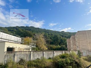Piso en Mont Ferrant-Joan Carles I. Piso de 56 m para reformar en blanes, zona segura y familiar