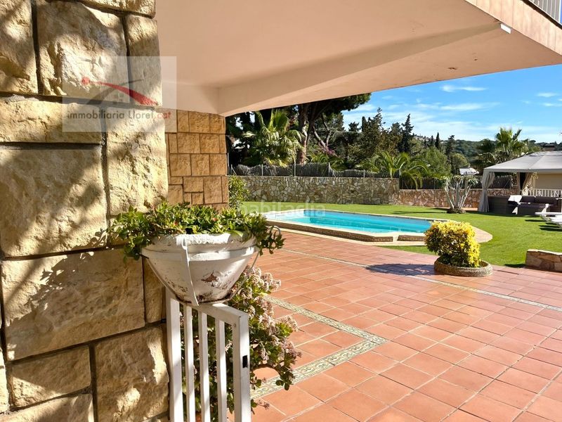 Foto 2ddf52f6-3cf4-4db8-8ed3-ce3389892316. Casa amb aparcament a Roca Grossa Lloret de Mar