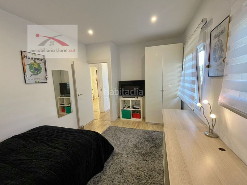 Foto e36dad14-78df-4747-a16b-3684ef541270. Casa amb aparcament a Roca Grossa Lloret de Mar