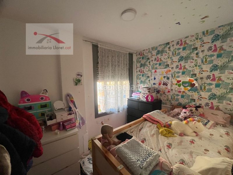 Foto bfa8b50f-4f0a-4603-beca-a544ca187dca. Pis amb aparcament a Fenals Lloret de Mar