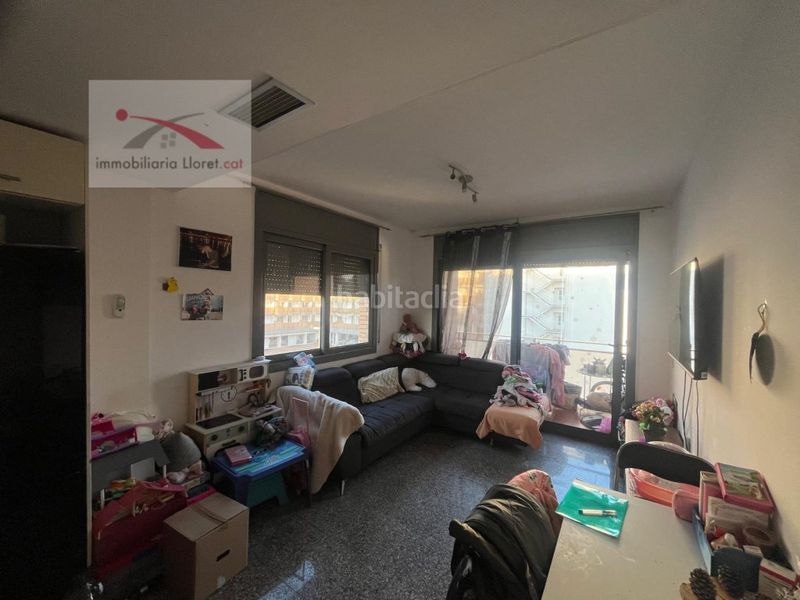 Foto ee531bbe-f4a2-4147-9ceb-9560a0efe499. Pis amb aparcament a Fenals Lloret de Mar