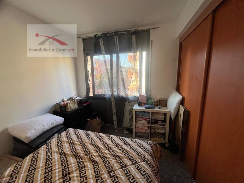 Foto fa9e161e-88b6-41ba-80a5-4c9caf179d59. Pis amb aparcament a Fenals Lloret de Mar