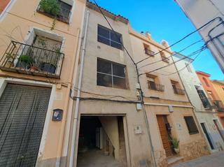 Bauernhof in Finestrat Pueblo. Casa de pueblo para reformar en finestrat