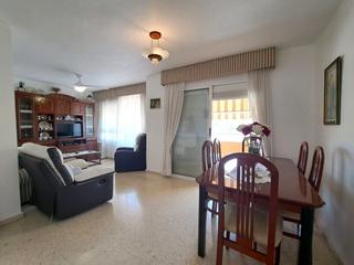 Apartment in Alitana-Casablanca. Amplio piso en esquina con parking en la cala de finestrat
