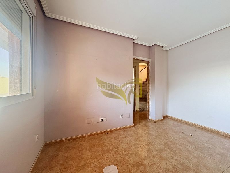 Foto e095c883-c6ec-43f7-b5d7-2d2e9bae2c26. Casa aparellada amb xemeneia calefacció aparcament a Torres de Cotillas (Las)