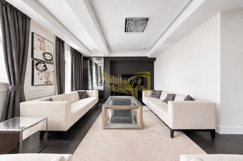 Foto 895b3c41-bfa7-4ec4-a230-55f277248411. Flat with heating pool in Argüelles Madrid
