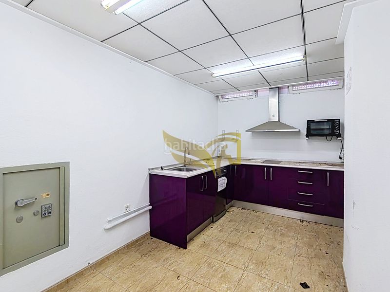 Foto a986d497-0e02-44a5-b99e-0768fb8f7fb7. Local comercial a Alcantarilla