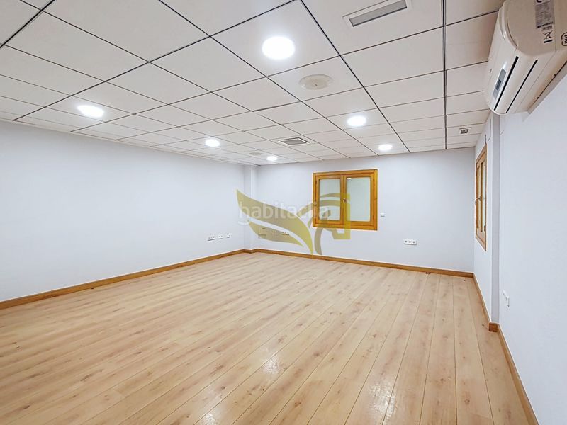Foto d470ae75-dd17-4acb-adeb-fa2df0be7c01. Local comercial a Alcantarilla