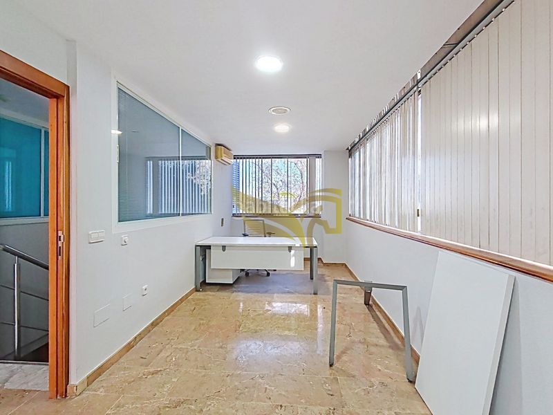 Foto df5dda6c-e2ef-46cc-86b8-43e092a2f0ff. Local comercial a Alcantarilla