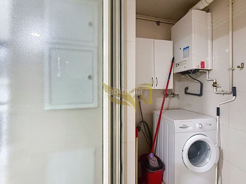 Foto c6bea3e3-70b3-4525-b1d0-ccada87b8d12. Pis amb calefacció aparcament a San Bernardo Sevilla