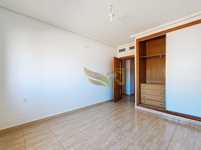 Foto 7bfdcb14-1eaf-4d7c-96bb-f68bb6580250. Pis a Santomera