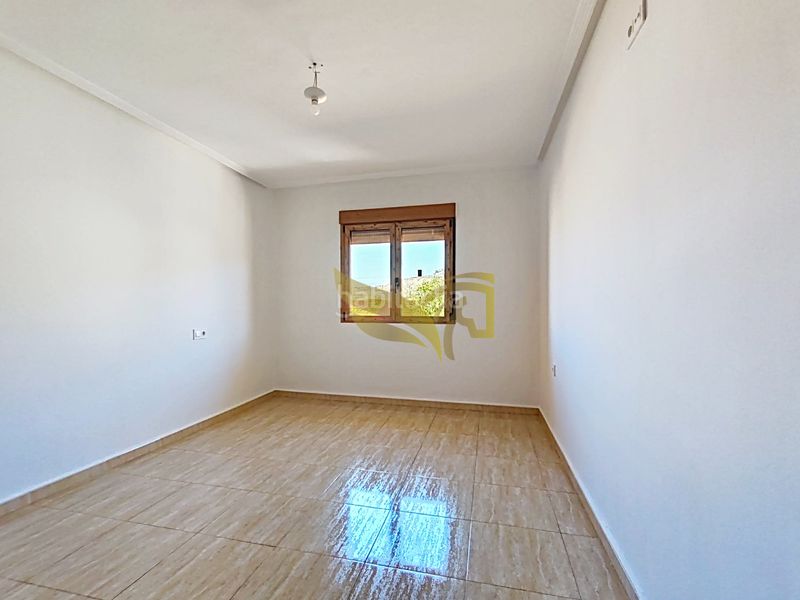 Foto d3ba216b-4f40-4de0-86b1-2a7a5260b101. Pis a Santomera