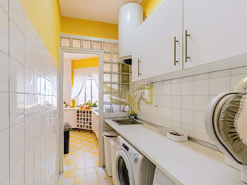 Foto a1fb5959-e81a-484c-9376-41120b78ff32. Pis amb calefacció aparcament a Castillejos-Cuzco Madrid