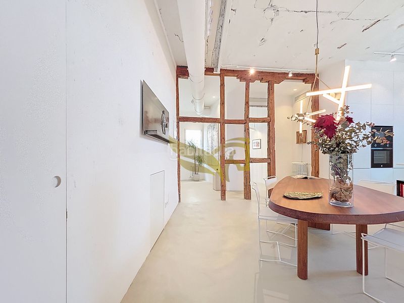 Foto 0f4e8fab-1c68-4066-a296-a5571626f4f3. Àtic amb calefacció a Sol Madrid