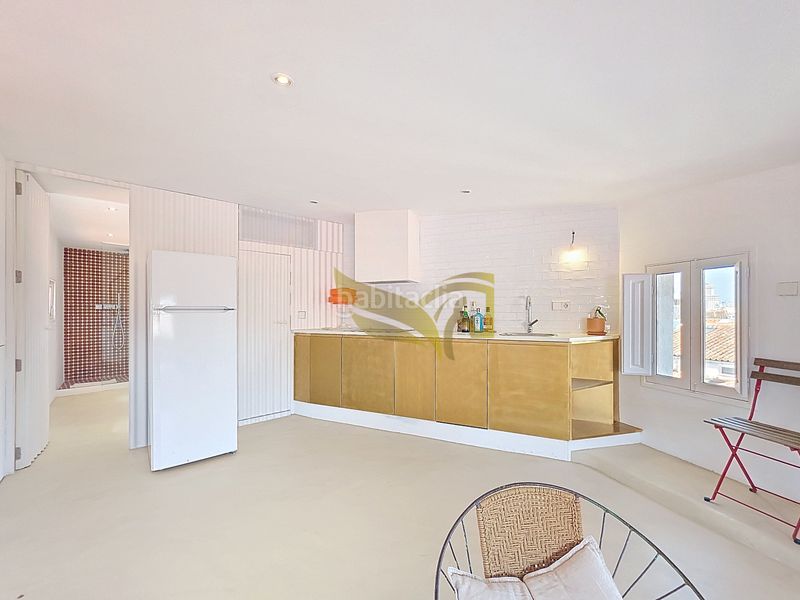 Foto 26fc7136-189d-40f8-85de-9ad447589c86. Àtic amb calefacció a Sol Madrid