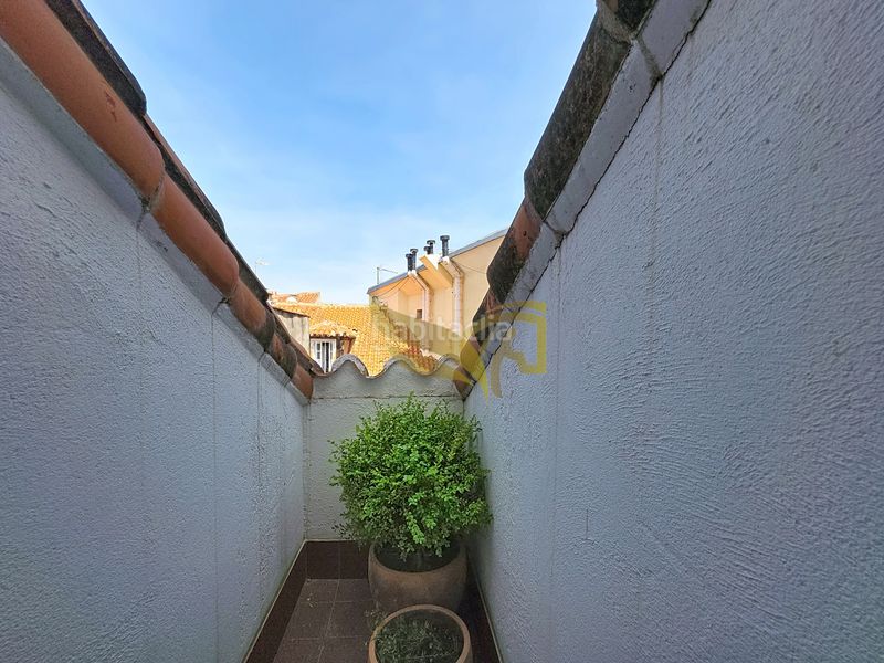 Foto 7113c193-3437-4be7-b58f-a6e6df3db5dc. Àtic amb calefacció a Sol Madrid