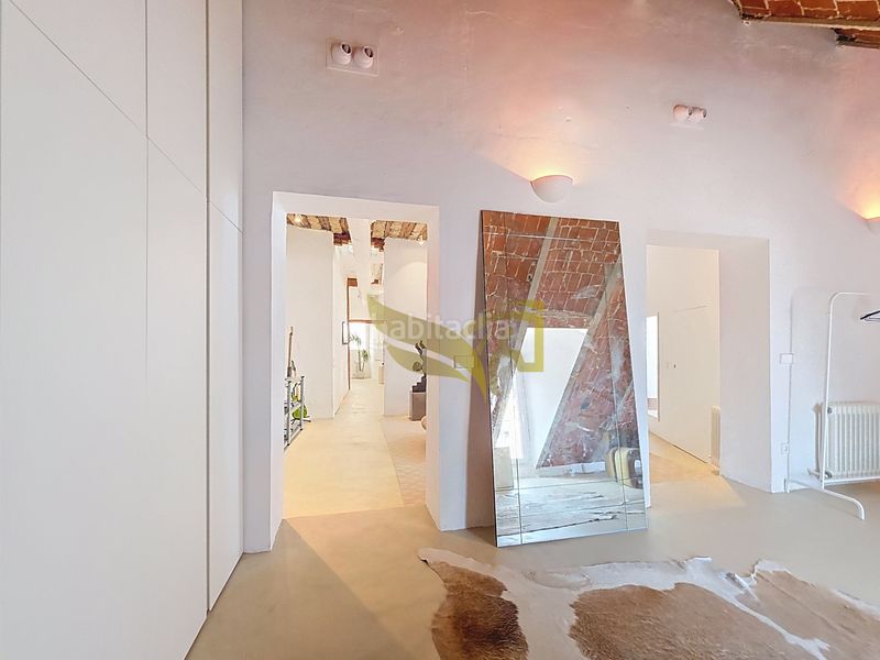 Foto 98460f8e-9683-4415-83d6-0c93c48e904c. Àtic amb calefacció a Sol Madrid