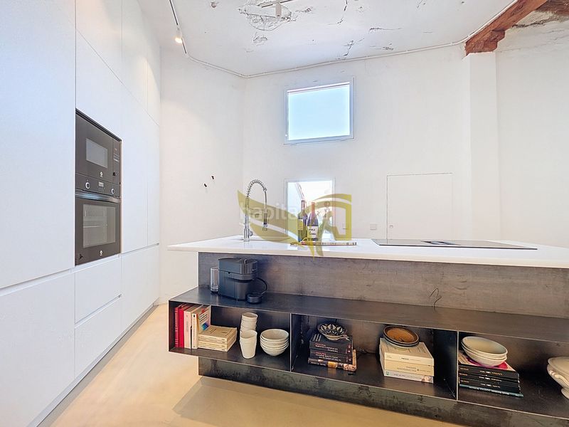 Foto f717971b-b16a-4fc7-982f-ea8c9cb94996. Àtic amb calefacció a Sol Madrid