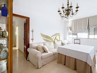 Pis  Calle felipe ii. Piso en venta en el porvenir