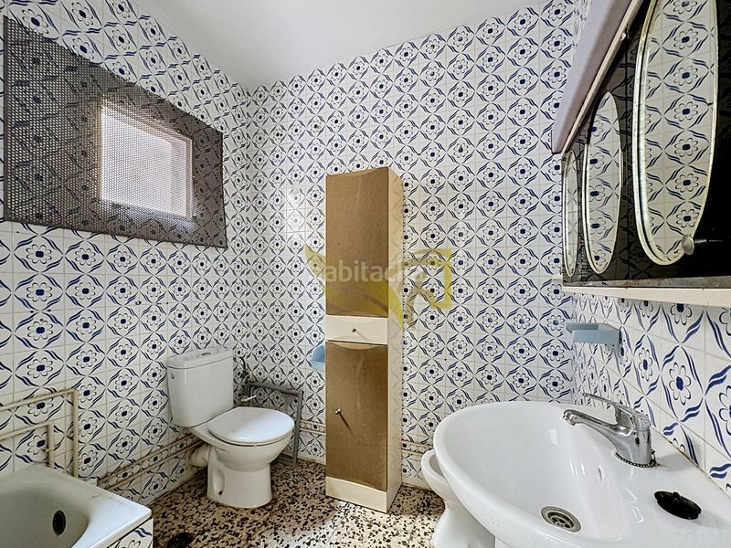 Foto c6a953a6-f989-456f-91da-d7e4ccbd9ea2. Pis a Casco Antiguo Águilas