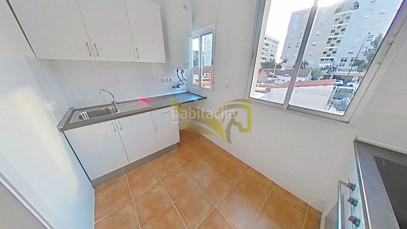 Foto cfbfb2e1-f83d-483e-a599-3be78c75e3bd. Pis amb calefacció a Cruz Roja Sevilla