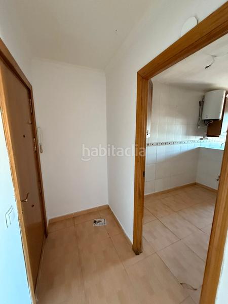 Foto 016e048e-4d93-4d35-af5f-d654039fb262. Piso se vende vivienda en san fernando con terraza en Badajoz