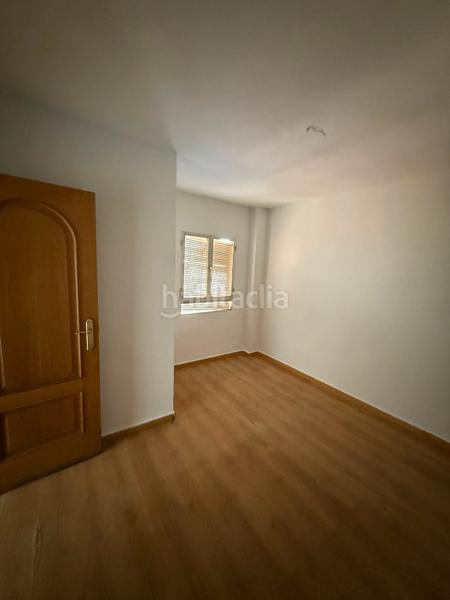 Foto bdc39596-8b52-4062-a7f7-e6506020a7c6. Piso se vende vivienda en san fernando con terraza en Badajoz