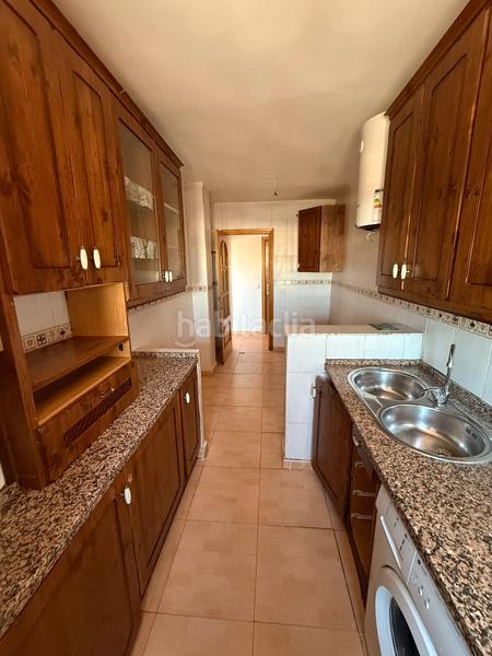 Foto cc118ec1-d25a-4243-bc6d-aba64ddaf8e0. Piso se vende vivienda en san fernando con terraza en Badajoz