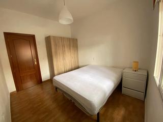 Location Appartement  Rivilla. Se alquila piso en c/ rivilla, junto a la plaza de toros y ronda