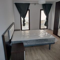 Édifice  Calle san juan. Se vende edificio reformado y dividido en 3 viviendas en la c/ s