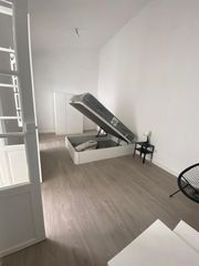 Affitto Attico  Calle san juan. Se atico piso reformado en c/ san juan, junto a plaza españa