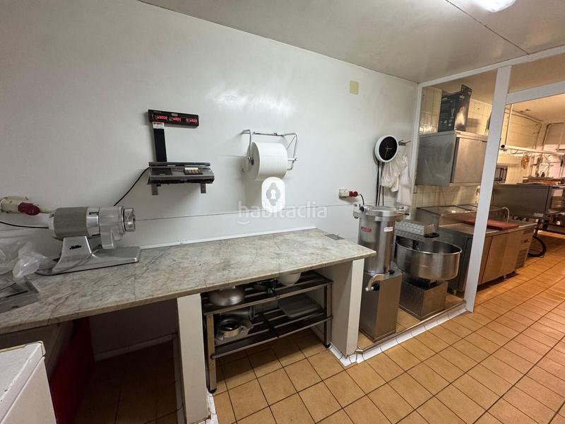 Foto 6a3d1b47-32be-4671-b581-490cfaa43eb0. Alquiler local comercial se alquila o traspasa local comercial, . en Inca