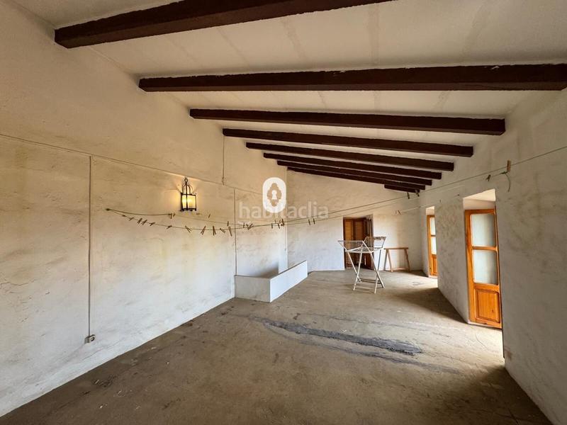 Foto b5b3d98e-9939-47ae-bfc5-23fd6f6ab183. Chalet se vende triplex . en Lloseta