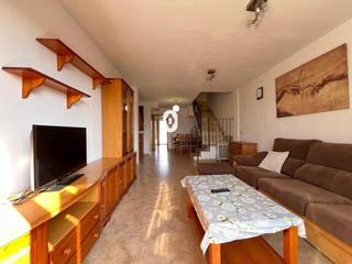 Location Attique  Corts. Se alquila ático dúplex en sineu.