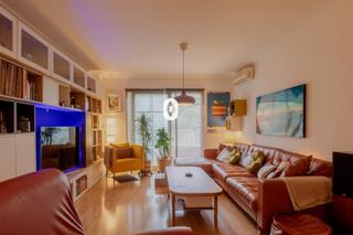 Piso  Gessami. Se vende segundo piso con parking en palma.