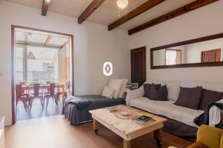 Dachwohnung  Del bisbe llompart. Se vende segundo piso sin ascensor reformado en el centro de inc