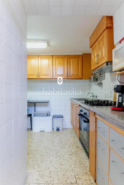 Foto 376e4ab8-f708-4393-a247-4c745a703c4c. Piso se vende primer piso sin ascensor . en Son Amonda - Reis Catòlics Inca