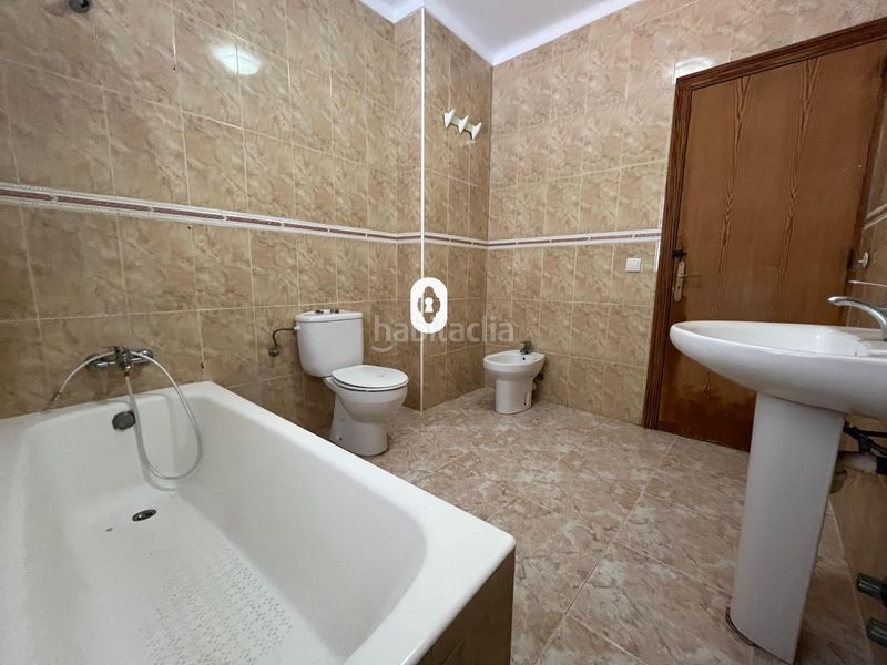 Foto 46cb31c9-7c44-4dad-be41-9de7654f91c4. Maison avec parking dans Centro Inca
