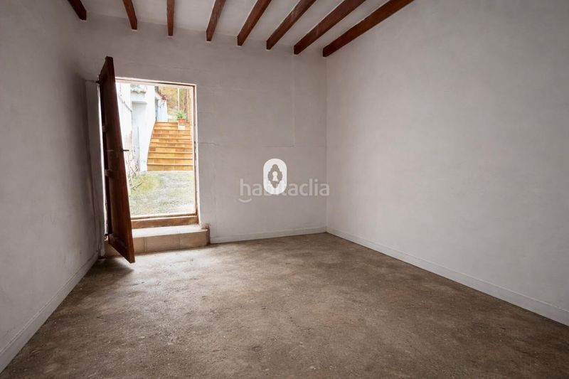 Foto 0cd2a932-15a7-4eb2-a437-e656151db600. Casa aparellada amb aparcament a Selva
