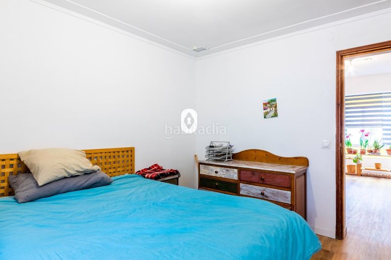 Foto 6c750d43-2637-49ce-ac4c-5d6f1adb870d. Casa aparellada amb aparcament a Selva