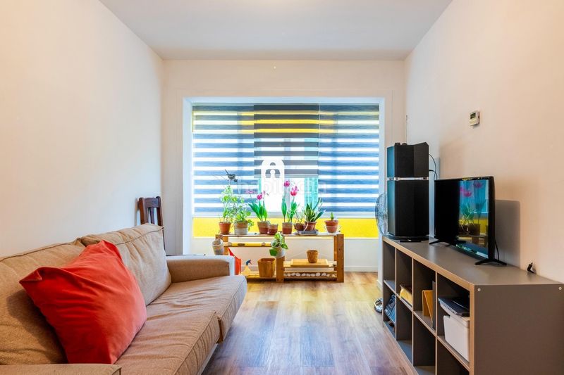 Foto f457836e-95dd-49b1-8eee-11cdf39a6235. Casa aparellada amb aparcament a Selva